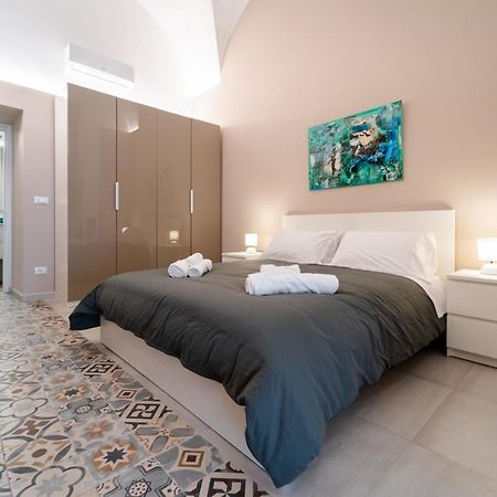 Catania Center Modern Apartment Buitenkant foto